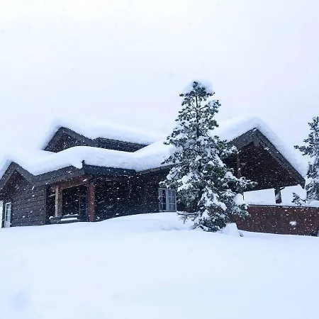 Boanedesetra / Lidasanden Chalet Stryn